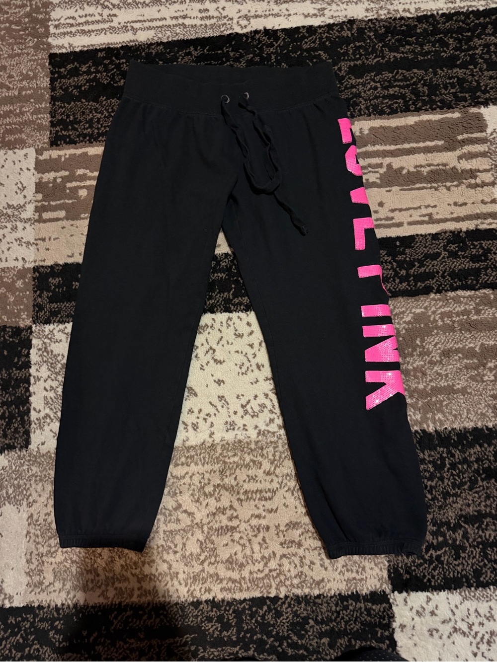 Women’s PINK Victoria's Secret Black capris sweat pants with Hot Pink Side Logo